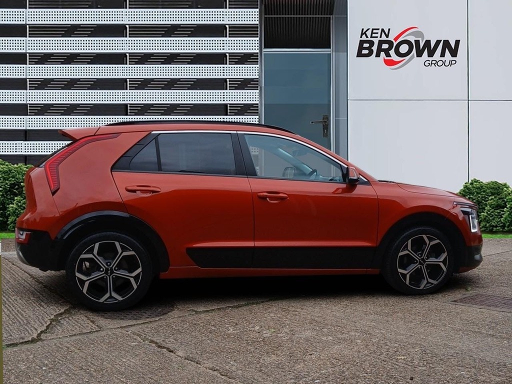 Kia Niro 1.6 Gdi 11.1Kwh 4 Suv Plug In Hybrid Dc FL23URO Orange #5