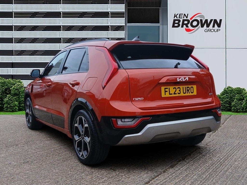 Kia Niro 1.6 Gdi 11.1Kwh 4 Suv Plug In Hybrid Dc FL23URO Orange #2
