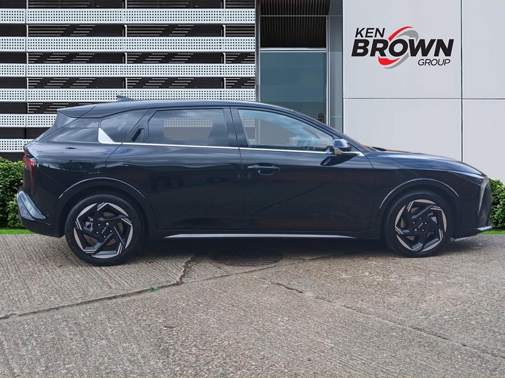 Kia  1.6 T Gdi Gt Line Hatchback Dct EN75JLO Black #5