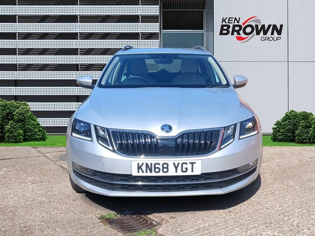 Skoda Octavia 1.5 Tsi Gpf Act Se L Estate Dsg Silver #4