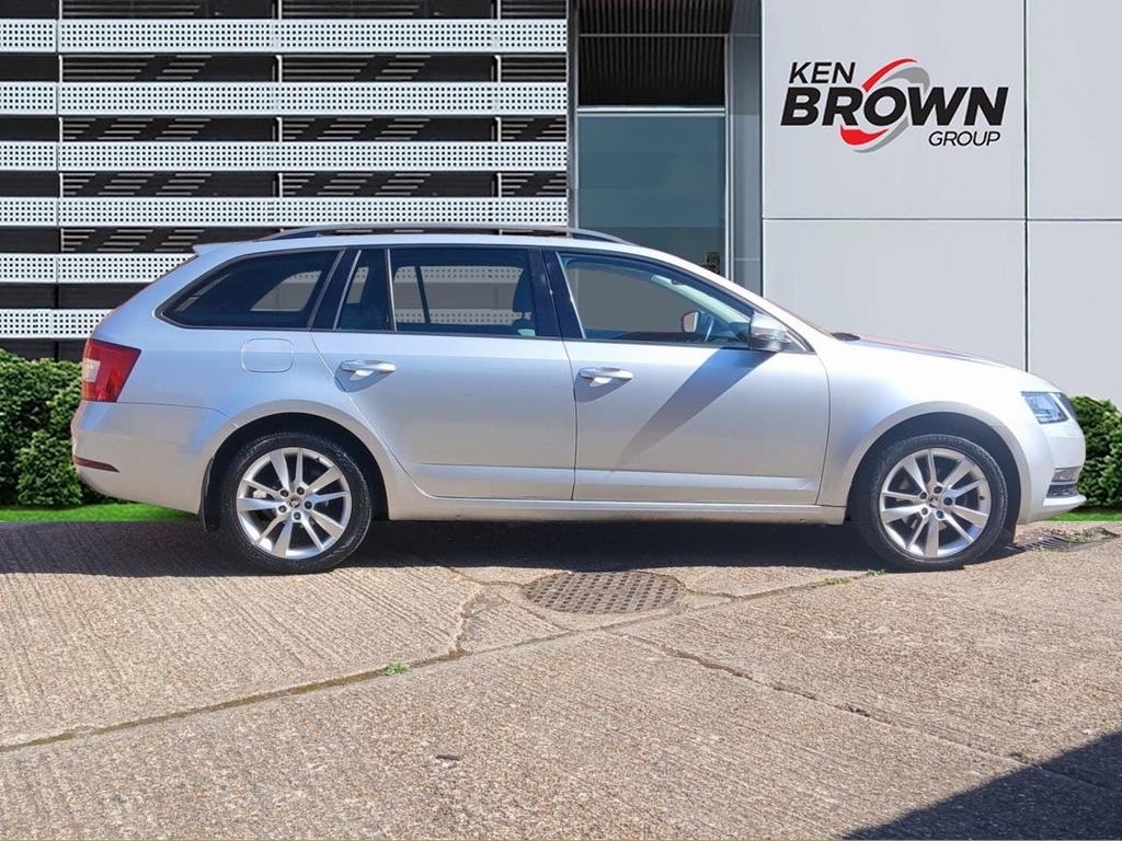Skoda Octavia 1.5 Tsi Gpf Act Se L Estate Dsg Silver #5