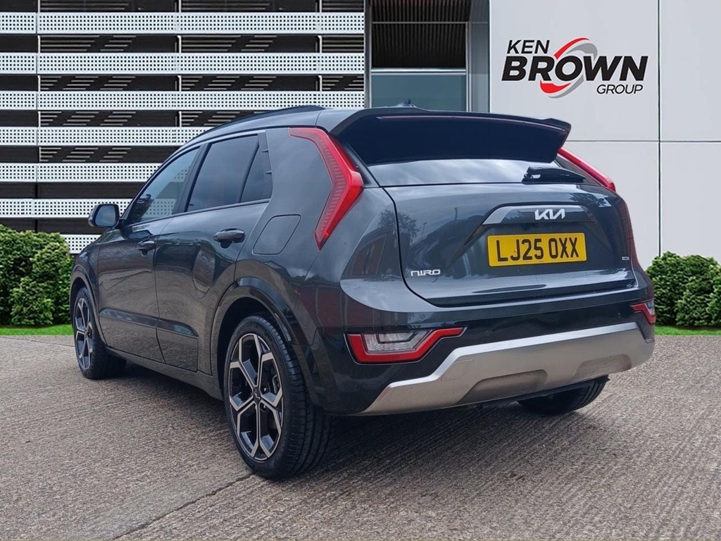 Kia Niro 1.6H Gdi 4 Suv Hybrid Dct LJ25OXX Grey #2