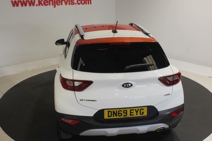 Kia Stonic 1.0 T-gdi Mixx Suv Euro 6 Ss DN69EYG White #5