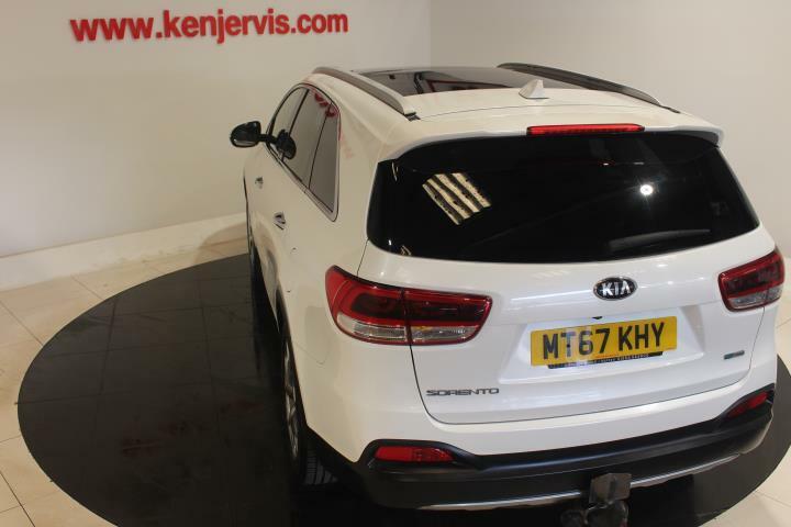 Kia Sorento 2.2 Crdi Kx-4 Suv Awd Euro 6 197 MT67KHY White #5