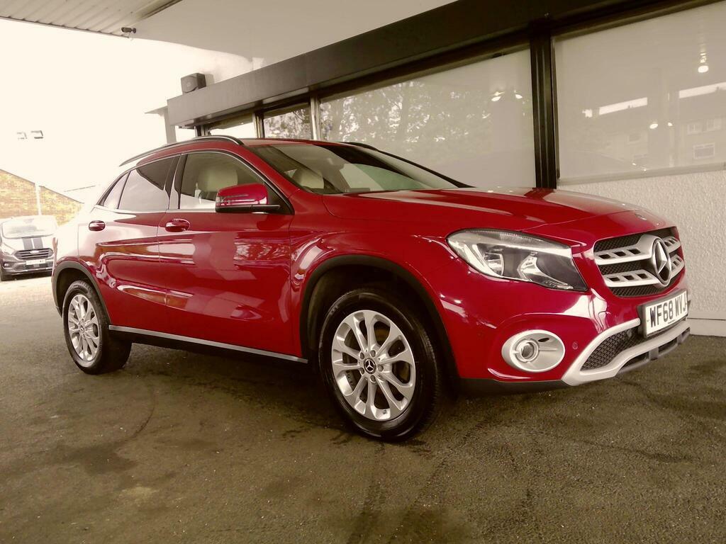 Mercedes-Benz GLA Class 1.6 Gla200 Se Executive Euro 6 S S WF68WVJ Red #5