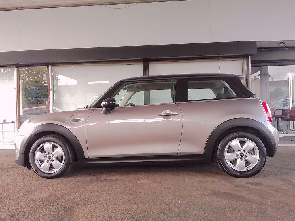 Mini Hatch 1.5 Cooper Classic Steptronic Euro 6 S S  Silver #5