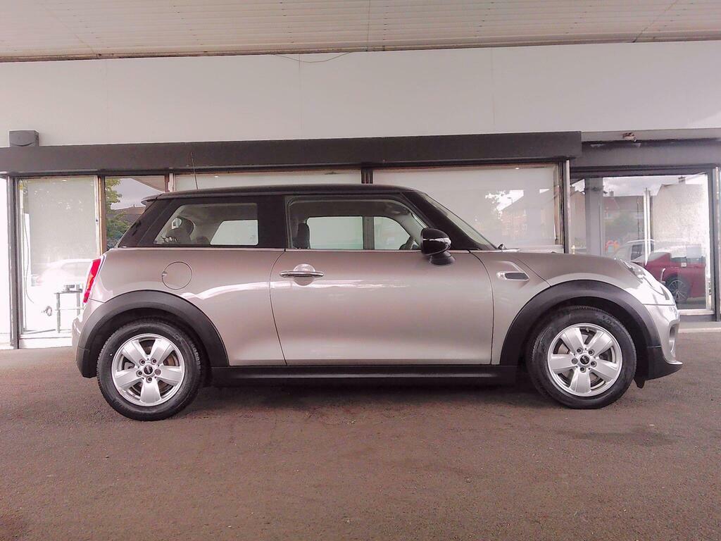 Mini Hatch 1.5 Cooper Classic Steptronic Euro 6 S S  Silver #4