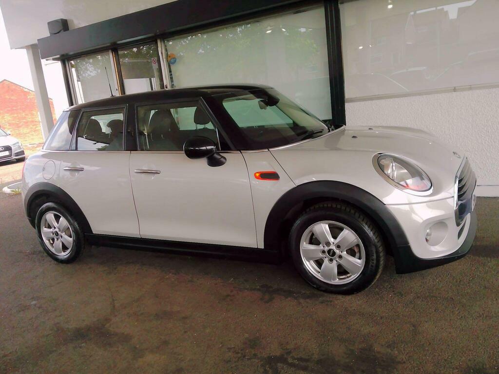 Mini Hatch 1.5 Cooper Euro 6 S S SW67EFN Silver #6