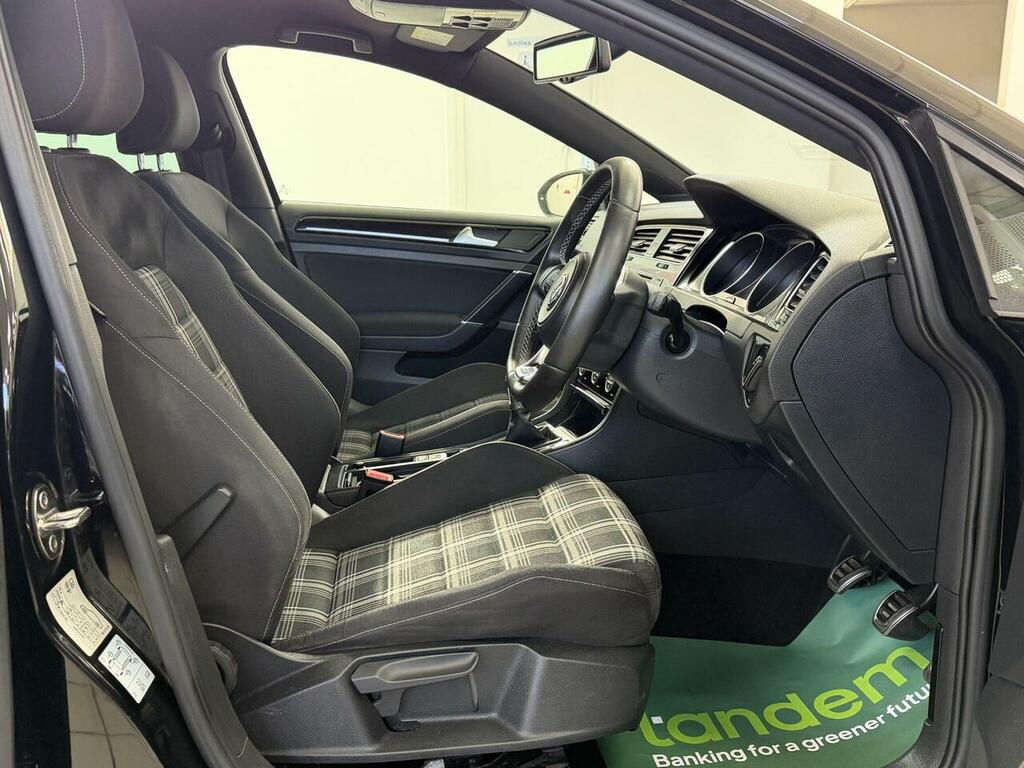 Volkswagen Golf 2.0 Tdi Bluemotion Tech Gtd Euro 6 Ss HN16HLK Black #2