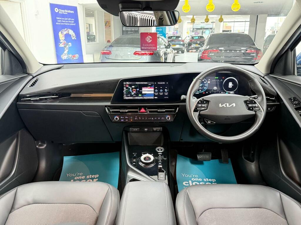 Kia e-Niro 64.8Kwh 3 5Dr, CV23KYP Blue #2