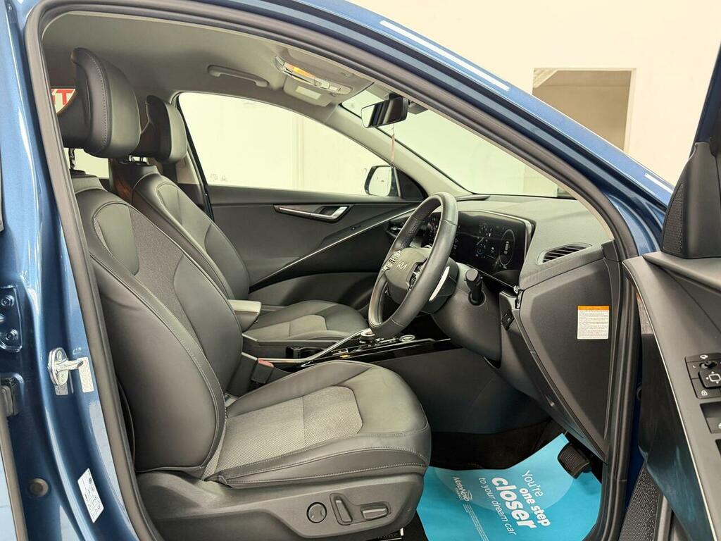 Kia e-Niro 64.8Kwh 3 5Dr, CV23KYP Blue #3