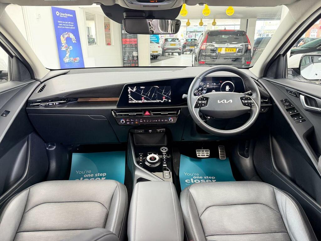 Kia e-Niro 64.8Kwh 4 BK23WPU White #2