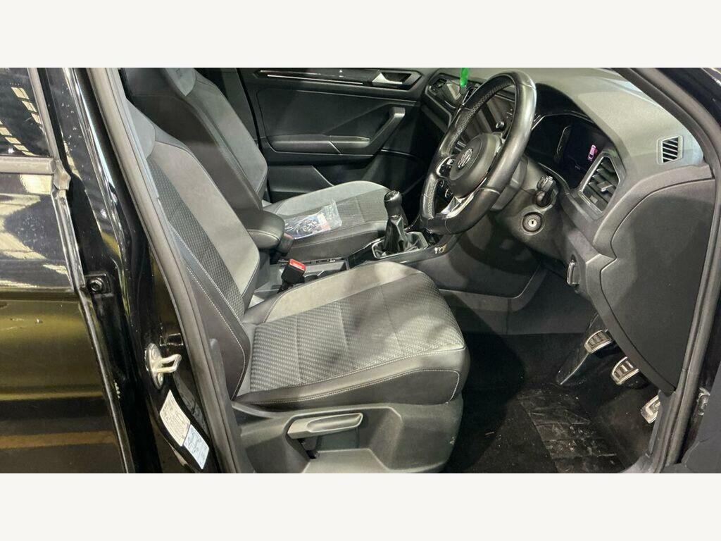 Volkswagen T-Roc 2.0 Tdi R-line Euro 6 Ss KO19UYR Black #6