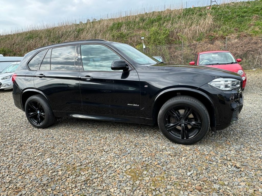 BMW X5 3L M Sport L26RJR Black #4