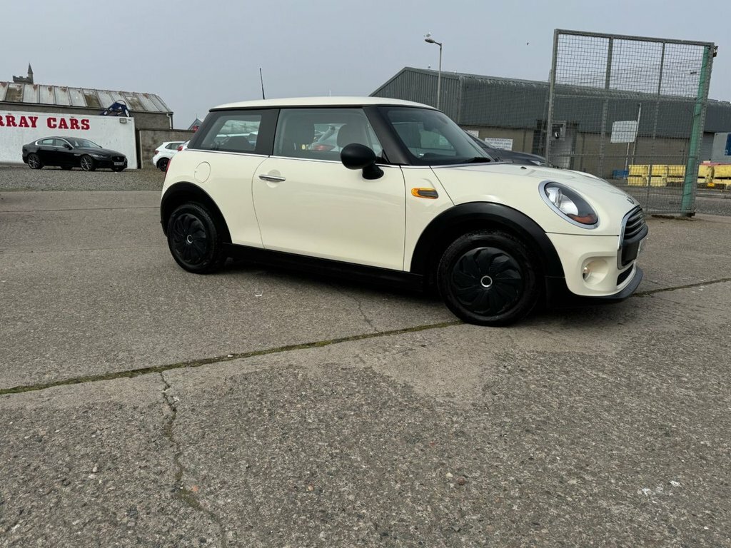 Mini Hatch 1.2L One AK15VWM White #4