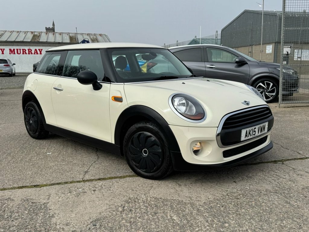 Mini Hatch 1.2L One White