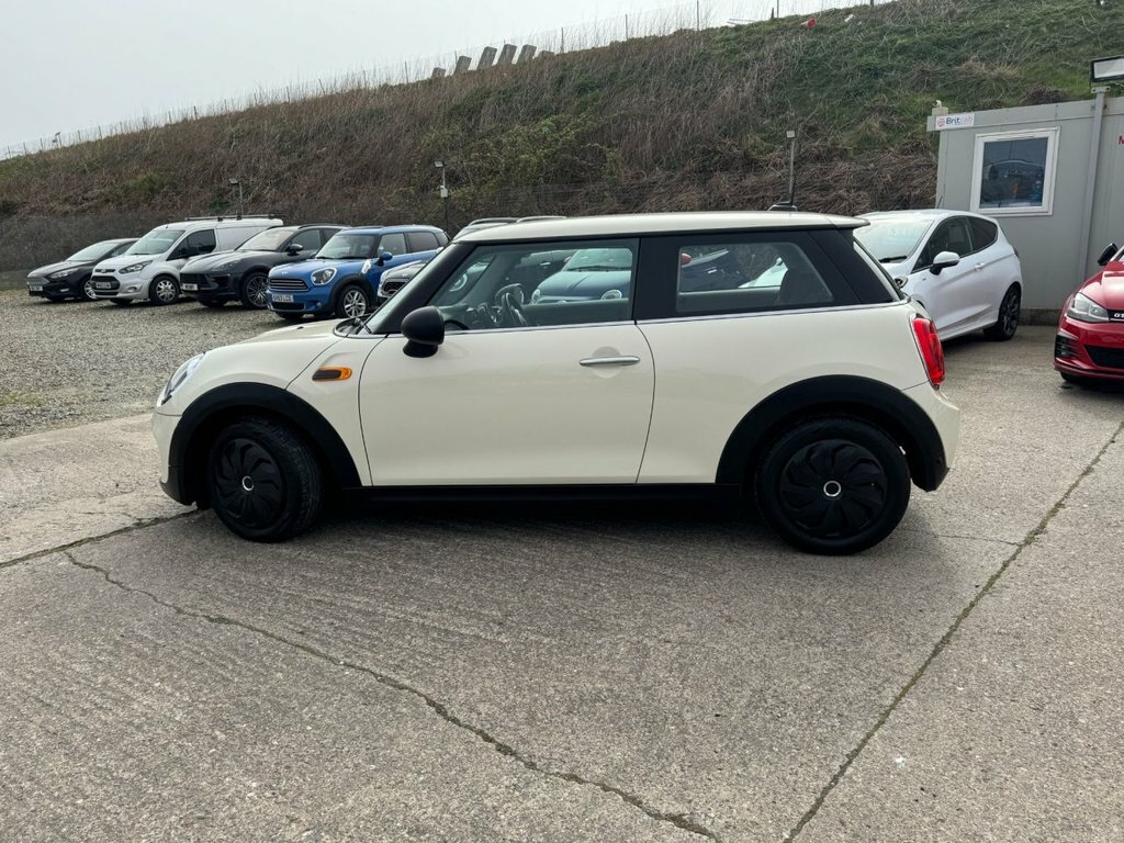 Mini Hatch 1.2L One AK15VWM White #3