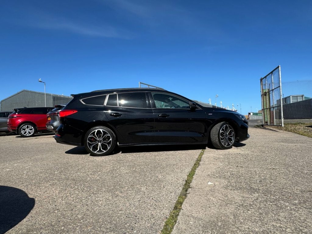 Ford Focus 2L St-line X SG69VZE Black #4