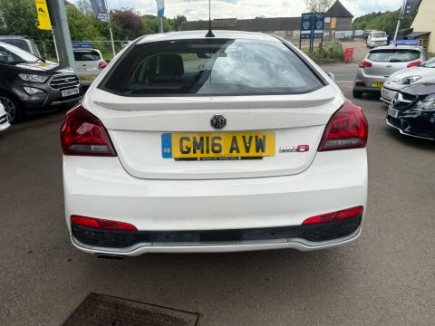 MG MG6 Hatchback 1.9 White #7
