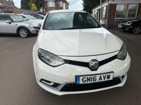 MG MG6 Hatchback 1.9 White #2