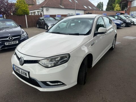 MG MG6 Hatchback 1.9 White #3