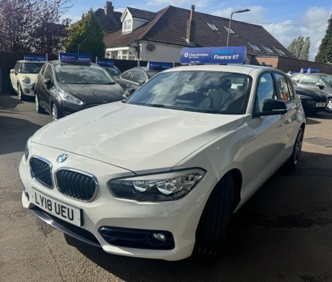 BMW 1 Series 1.5 118I Sport LY18UEU  #3
