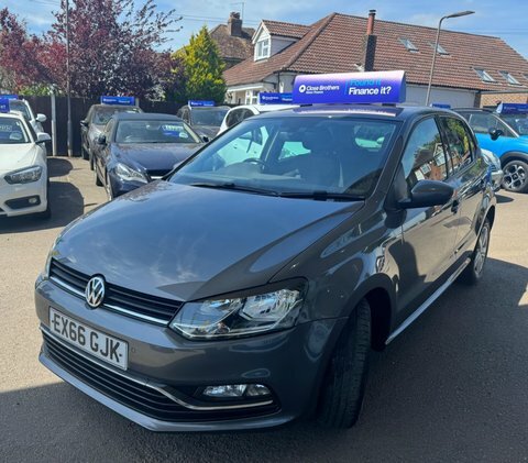 Volkswagen Polo 1.2 Tsi Bluemotion EX66GJK #3