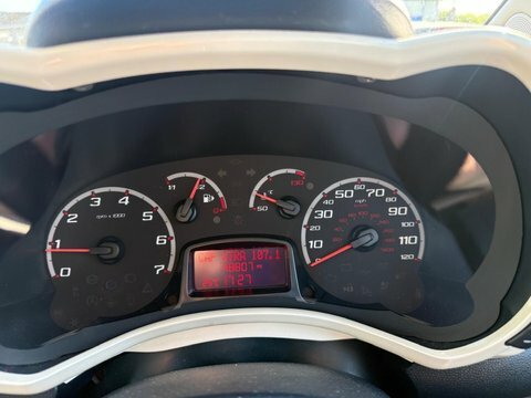 Ford KA 1.2 Zetec Euro LP62NNJ #5