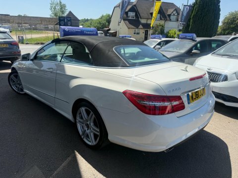Mercedes-Benz E Class 2.1 E220 Cdi WJ61JJX #4