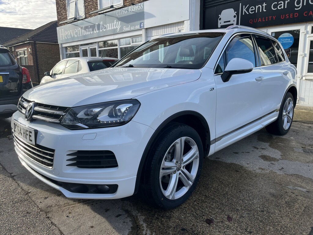 Volkswagen Touareg 3.0 Tdi V6 Bluemotion Tech R-line 201464 White
