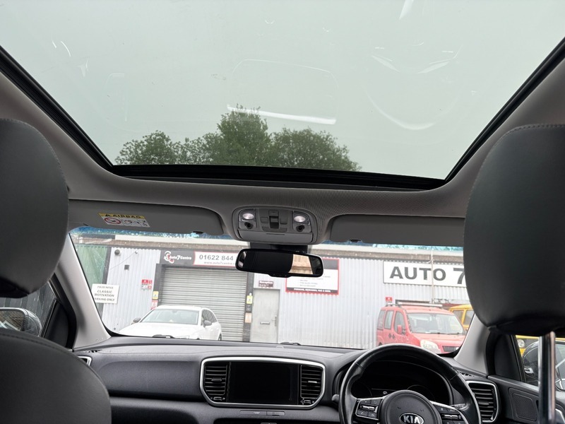 Kia  2 1.25 83Bhp White #15
