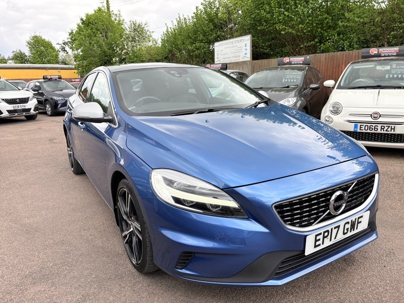 Volvo V40 D3 R-design Pro EP17GWF Blue #2