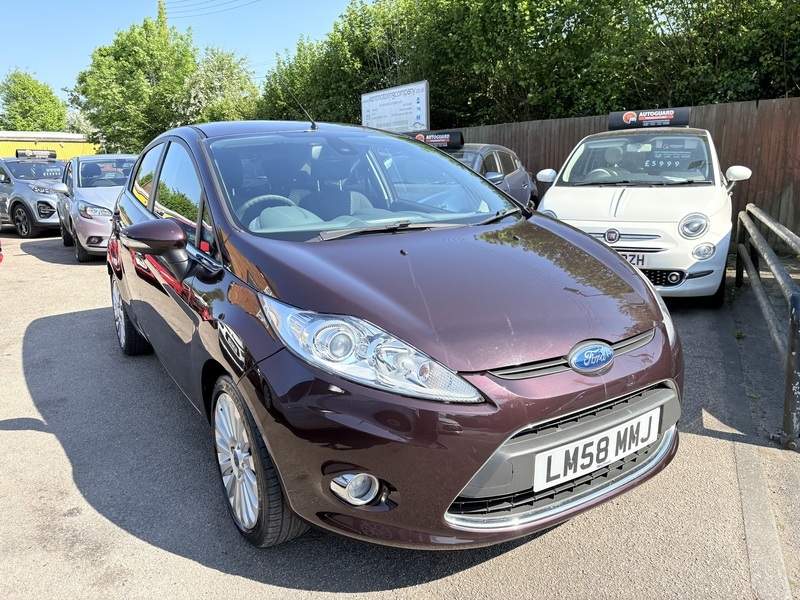 Ford Fiesta Titanium Tdci Red #2
