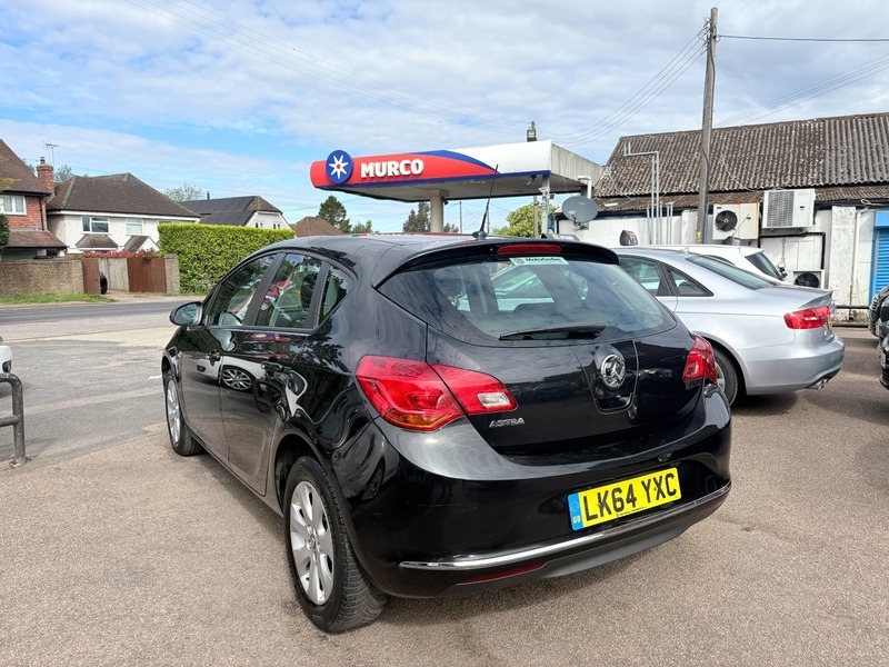 Vauxhall Astra Design LK64YXC Black #5