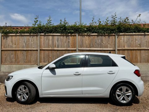 Audi A1 1.0 A1 Sportback LB69HVZ White #6