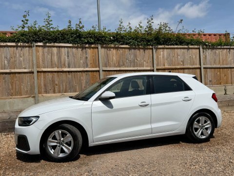 Audi A1 1.0 A1 Sportback LB69HVZ White #5