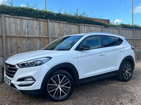 Hyundai Tucson 1.7 Tucson Go GL18VDM White #4