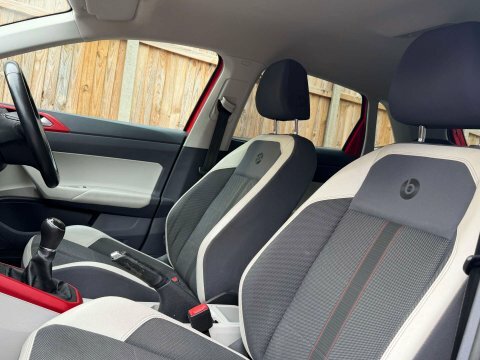 Volkswagen Polo 1.0 Polo Beats GK20MOU Red #2