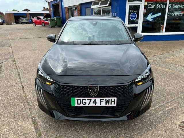 Peugeot e-208 50Kwh Gt Hatchback 7.4Kw Charge DG74FWH Black #2