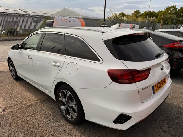 Kia Ceed Crdi 3 Sportswagon LC19UFZ White #6