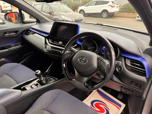 Toyota C-Hr Vvt-i Dynamic Suv YH17GXP Silver #3