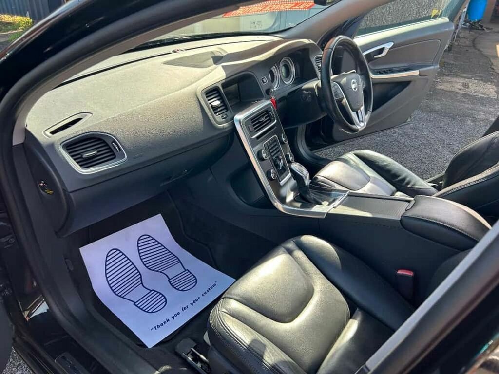 Volvo S60 2.4 D5 R-design Nav White #12