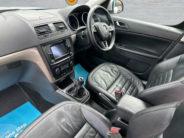 Skoda Yeti Tdi Elegance Outdoor FN15XNE Silver #3