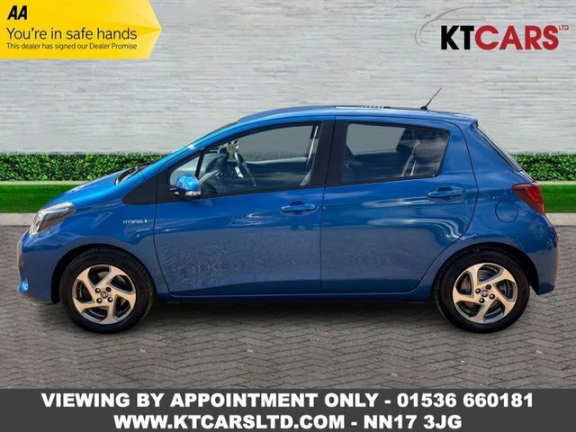 Toyota Yaris Vvt-h Icon Hatchback YC65AKV Blue #2