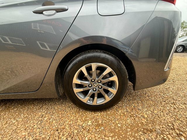 Toyota Prius+ Plus 1.8 Icon 98 Bhp Black #47