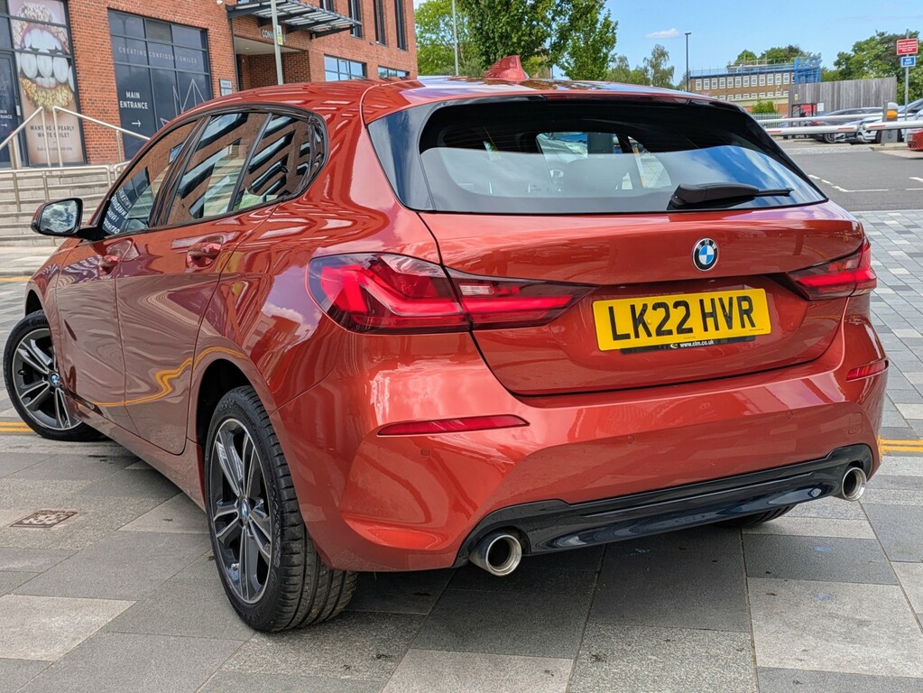 BMW 1 Series Hatchback 2.0 118D Sport 202222 LK22HVR Orange #3