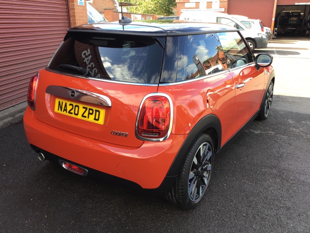 Mini Hatch 1.5 Cooper Exclusive II NA20ZPD Orange #5