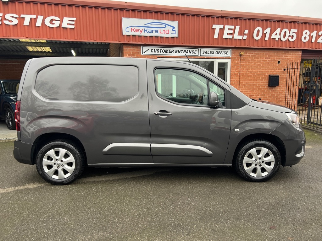 Vauxhall Combo 2000 1.5 Turbo D 100Ps H1 Le Nav Van SW70DFC Grey #5