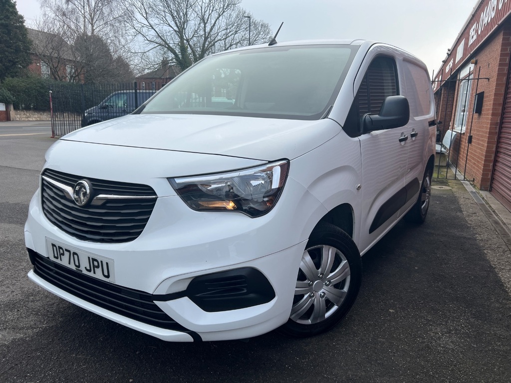 Vauxhall Combo 2300 1.5 Turbo D 100Ps H1 Sportive Van DP70JPU White #4