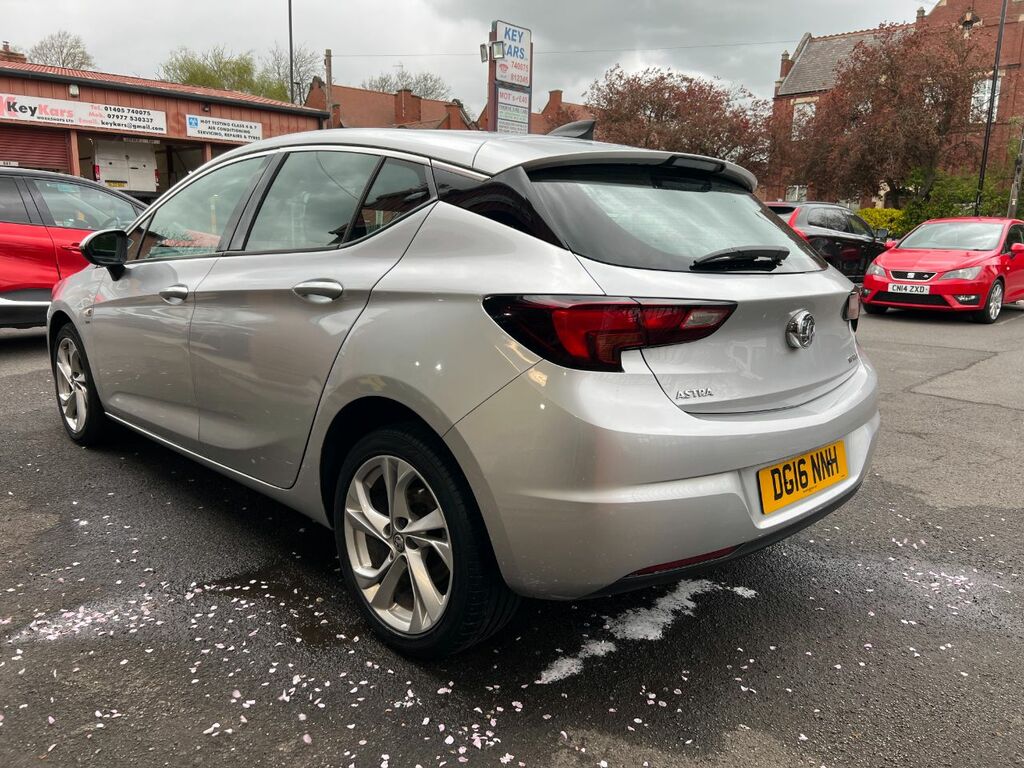 Vauxhall Astra 1.4T 16V 150 Sri Nav DG16NNH Silver #4